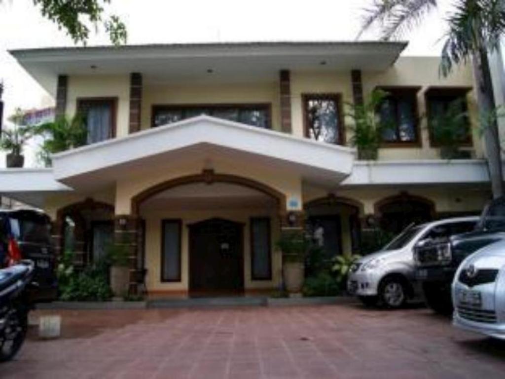 Grand Sumatera Hotel Surabaja Zewnętrze zdjęcie