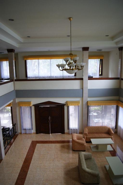 Grand Sumatera Hotel Surabaja Zewnętrze zdjęcie