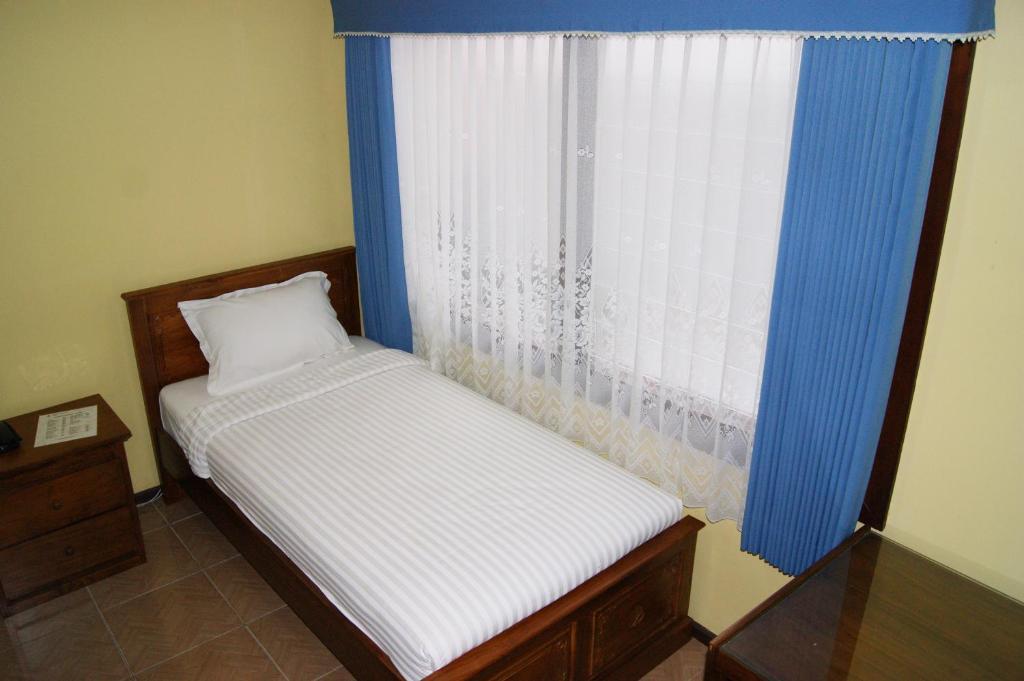 Grand Sumatera Hotel Surabaja Zewnętrze zdjęcie